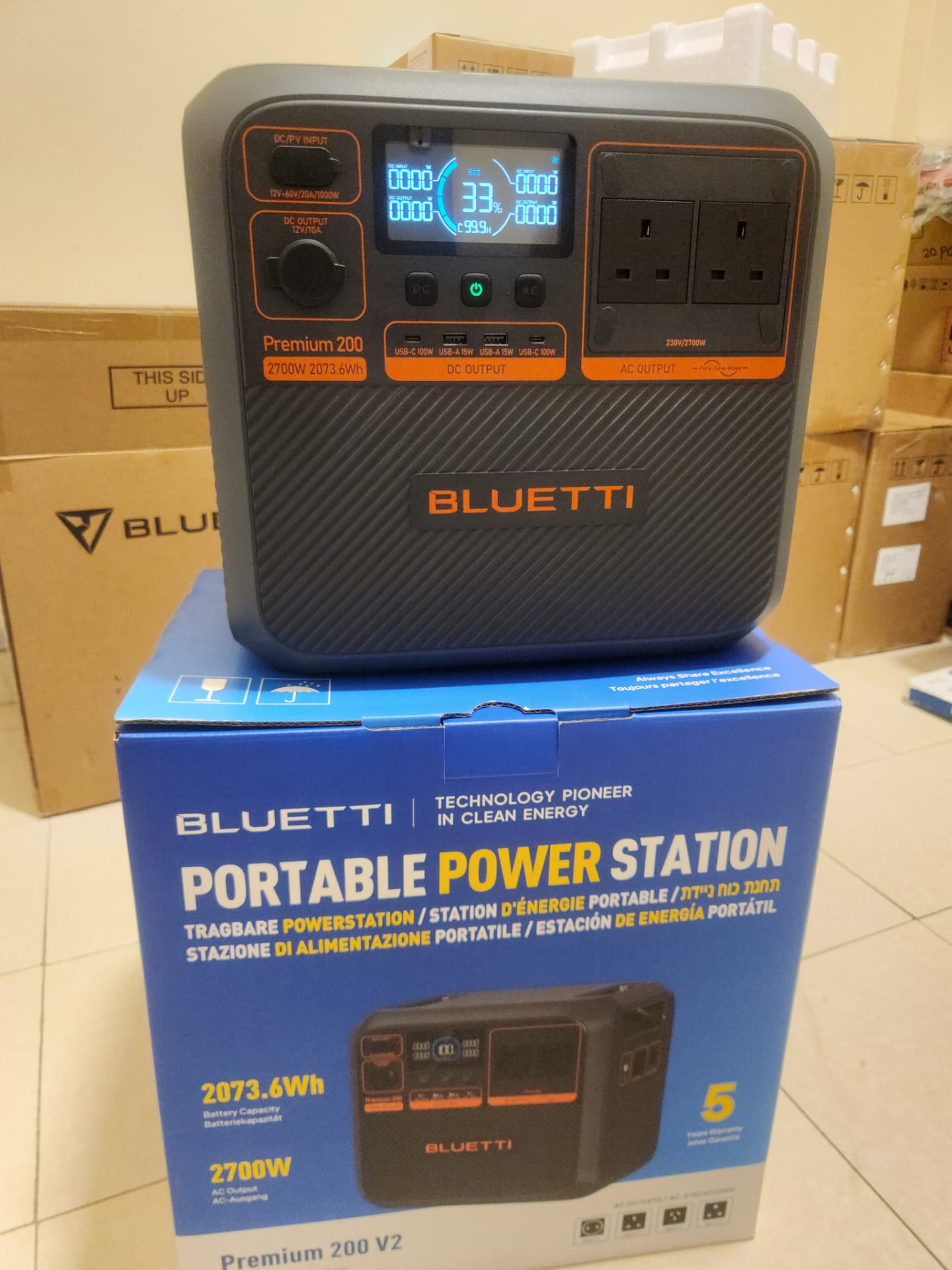 BLUETTI Premium 200 V2